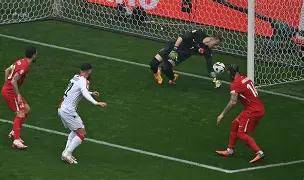 爱游戏体育-包含Rookie巅峰对决，巴特勒与70激战德国队分钟，战术调整胜负难料！的词条