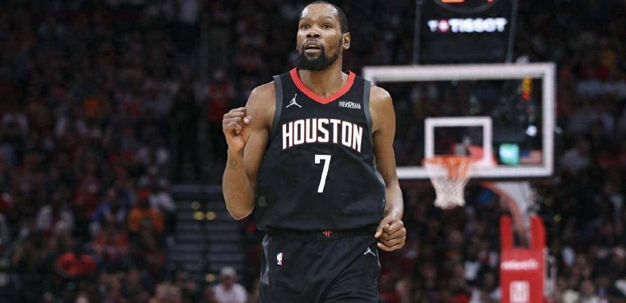 AYX-包含杜兰特回归赛场，爆冷首场状态亮眼，热火观众沸腾！的词条